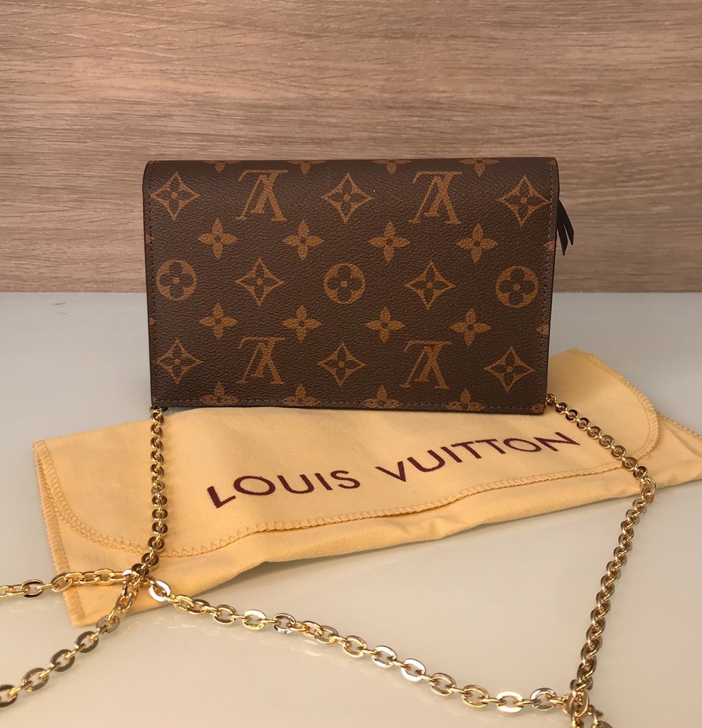 Bolsa Louis Vuitton Pequena