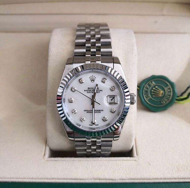 Rolex fundo branco Clearance