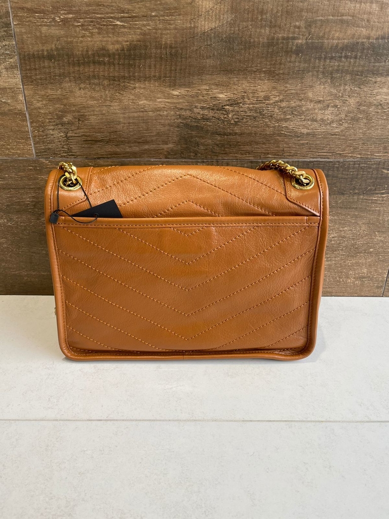 small wallet with coin pouch