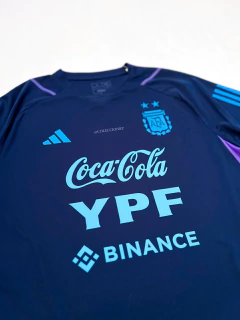 REMERA DE ENTRENAMIENTO AZUL ARGENTINA AFA 2022 - comprar online