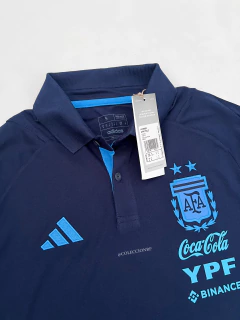 Imagen de CHOMBA DE SALIDA AZUL ARGENTINA 2022