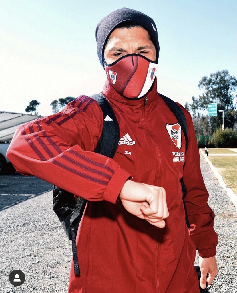 BARBIJO / TAPABOCAS OFICIAL RIVER (adultos)