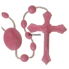 rosario de plastico para souvenir comunión regalos varios colores alcasatu