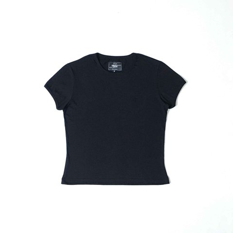 remera lisa de mujer color negro