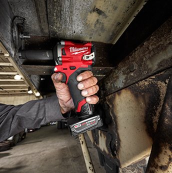 Llave De Impacto 1/2 Inalambrica 12v Milwaukee 2555-20 FUEL