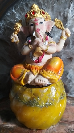 Ganesha 10cm base orgonite redonda com citrinos
