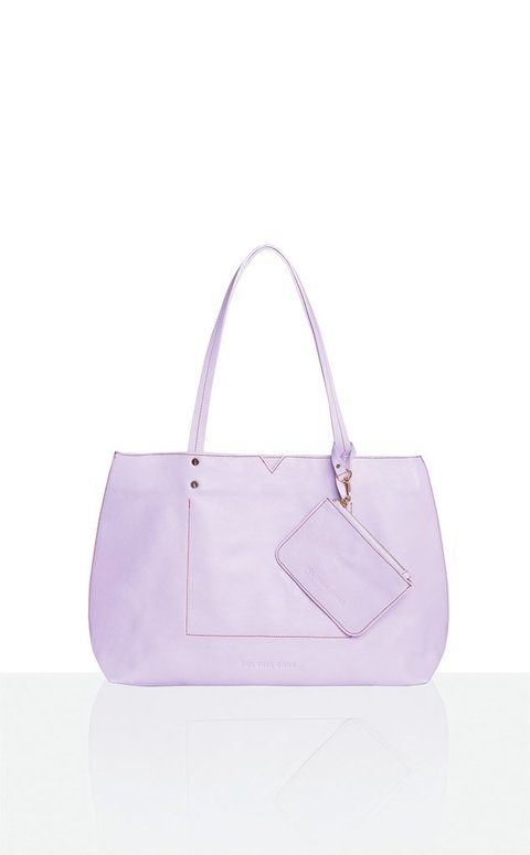 Cartera tipo tote bag de cuero genuino lila