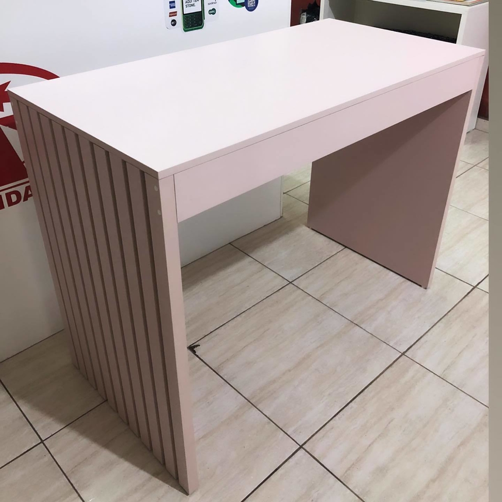 Mesa MDF rosa milkshake ripado central ilha cód.milke
