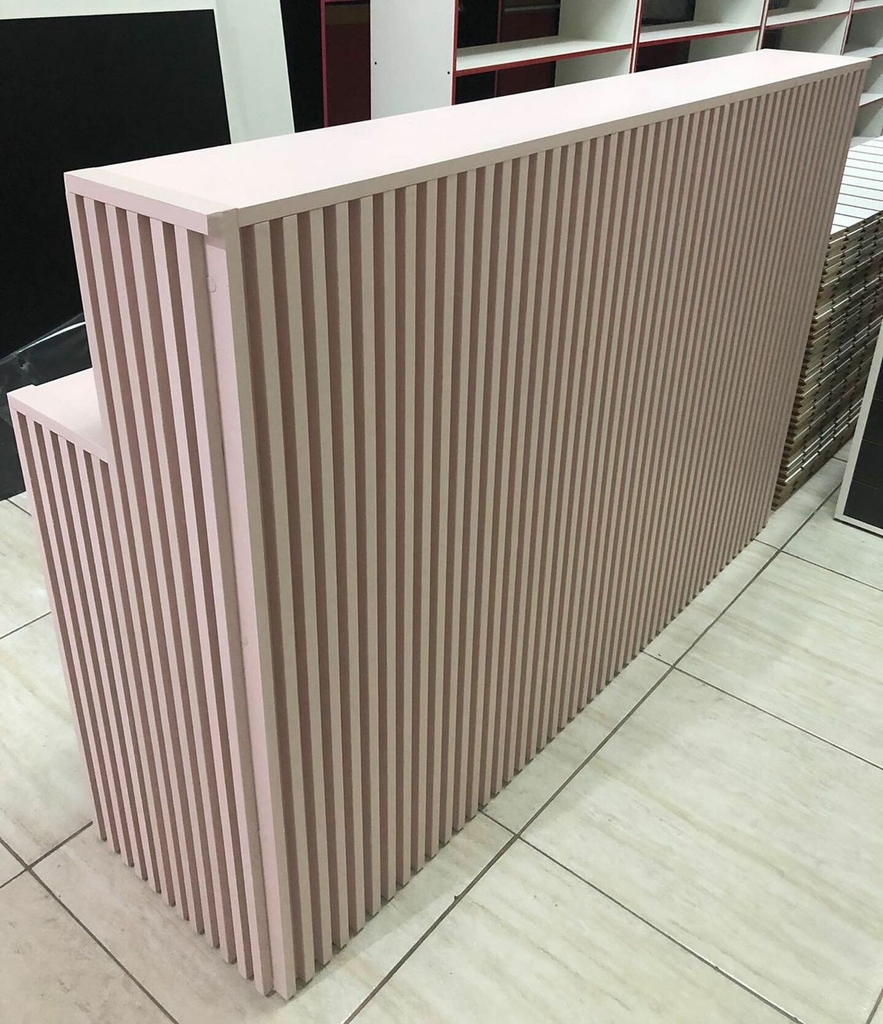 Balcão caixa MDF rosa milkshake ripado cód.balco618