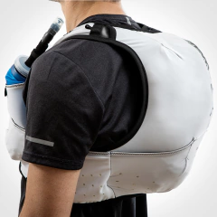 CHALECO SIMER 7 L FULL HYDRATION PACK / BLANCO