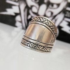 anillo skull modelo roma ancho plata 925 - comprar online