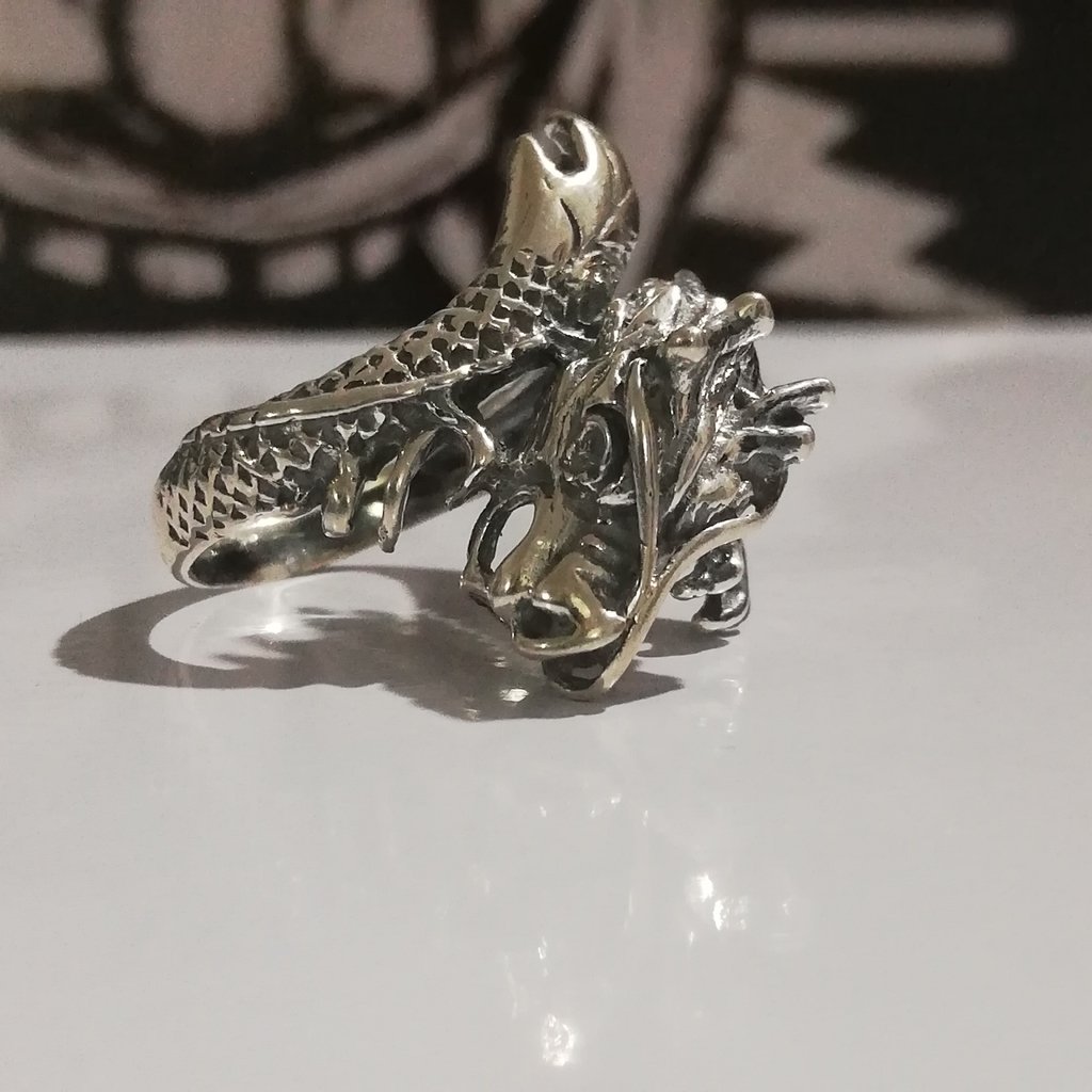 anillo skull cuerpo de dragon plata 925