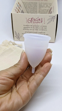Copa Menstrual certificada con registro invima con protector íntimo de tela -incluye bolsita para guardar - buy online