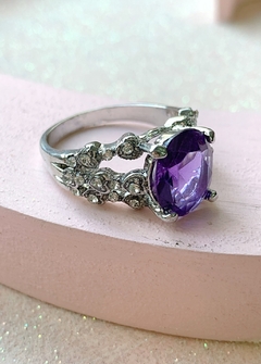 Anillo violeta de strass AIXA en internet