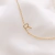 Gargantilha inicial "R" banhada a ouro - comprar online
