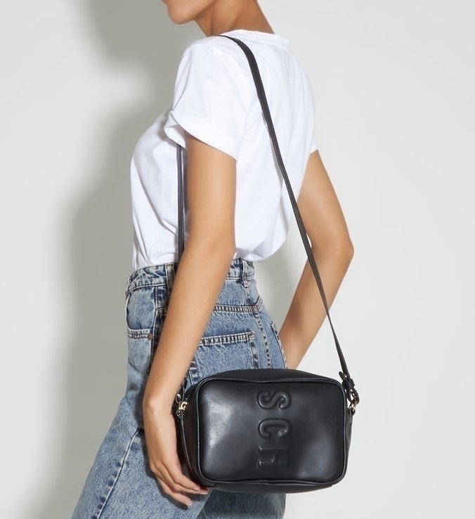 black cross body bolsas