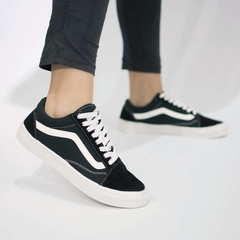 Zapatillas urbanas de mujer acordonadas de lona