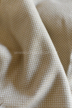Imagen de MANTA TINY BEIGE CLARO