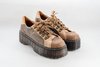 Zapato acordonado con plataforma de cuero