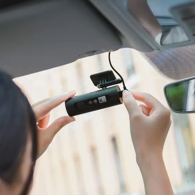 arlo mount magnetic