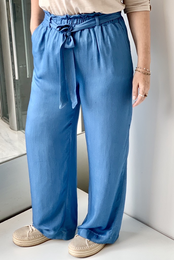 Pantalón palazzo tipo jean “Bellagio” con lazo