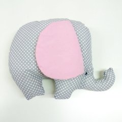 Almohadón elefante rosa