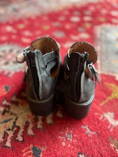 botitas grises abiertas jeffrey campbell nuevas - comprar online