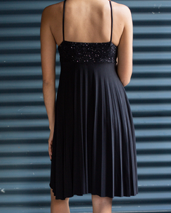 VESTIDO NEGRO BRILLOS LAS ROZAS en internet