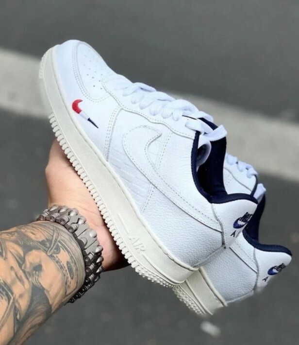 Nike Air Force 1 '07 Low "France Edition" (Masculino)