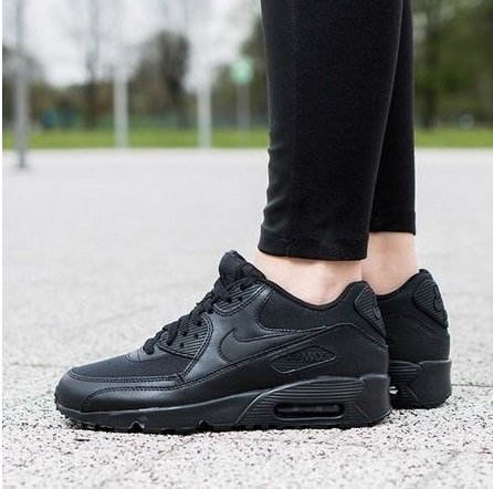 air max up triple black masculino
