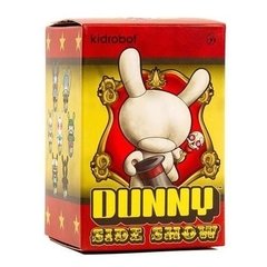 Dunny Sideshow by Sergio Mancini - comprar online