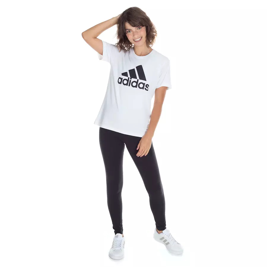 Camiseta Feminina Original Adidas Loungewear Logo Adidas GL0649