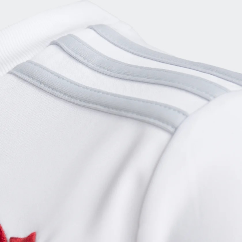 tenis adidas rasteiro branco