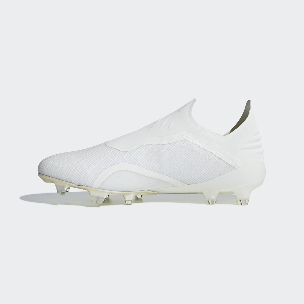 nova chuteira da adidas branca