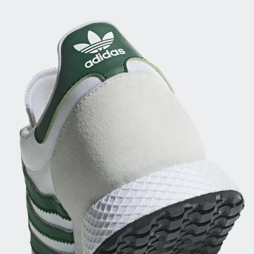 Tênis Adidas Forest Grove B41546 - Kevin Sports