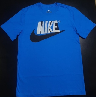 Camiseta Nike Reverse 1 Season Masculina | Camiseta é na Authentic Feet -  AuthenticFeet