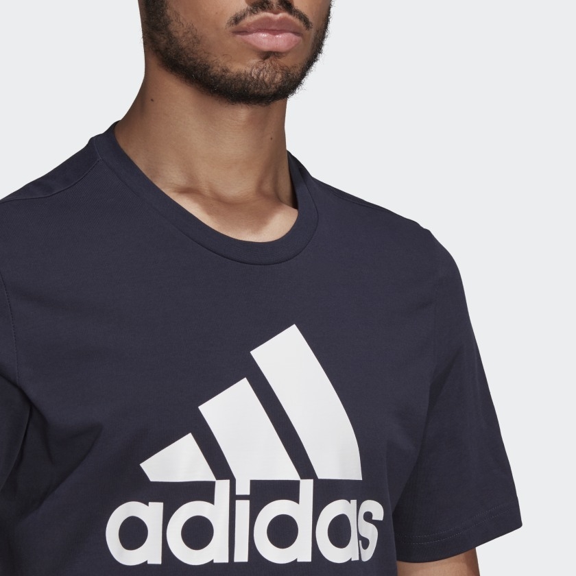 camiseta adidas big logo