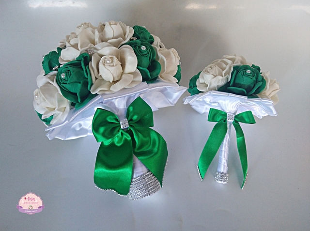 Buquê de noiva verde e branco + Réplica