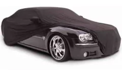 Capa Chrysler 300 C na internet