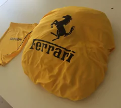 Capa Ferrari California na internet