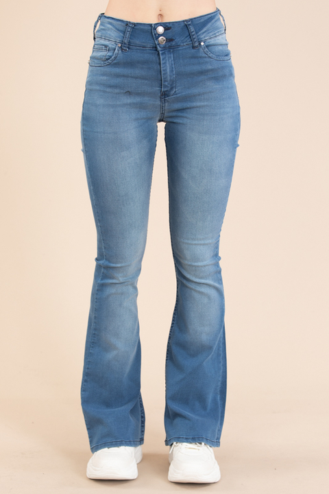 Jeans Oxford, Flared Mujer → Otoño - Invierno 2022 | : 26 | Filtrado por  Más Vendidos