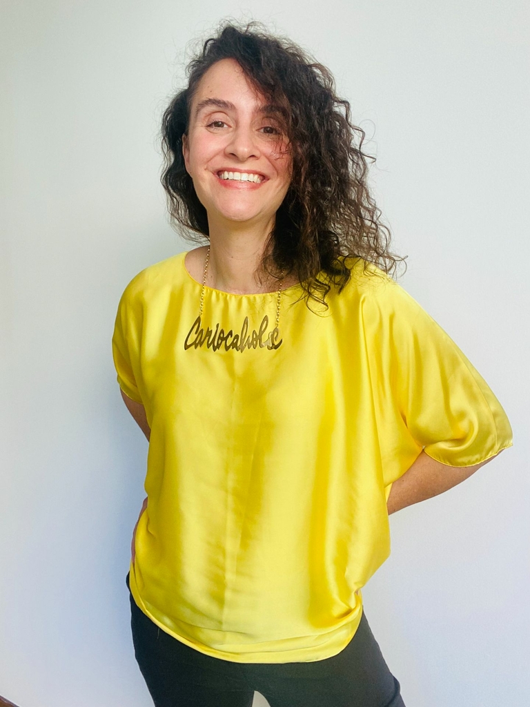 Camiseta Morcego Cetim Amarelo Lisos - ALESSA