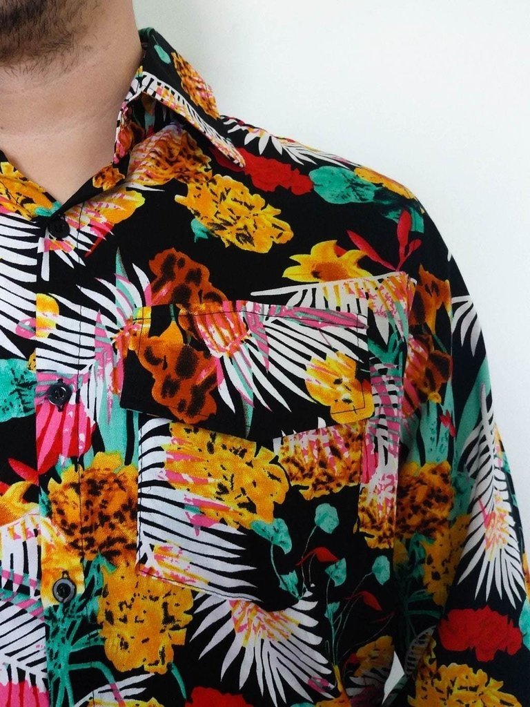 camisa masculina estampa tropical