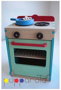 Cocinita con horno - Incluye una sartén de madera, una espátula y un huevo  frito!