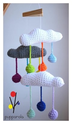 Móvil de Cuna - Móvil Colgante "Nube con gotitas" tejido a mano en crochet - comprar online