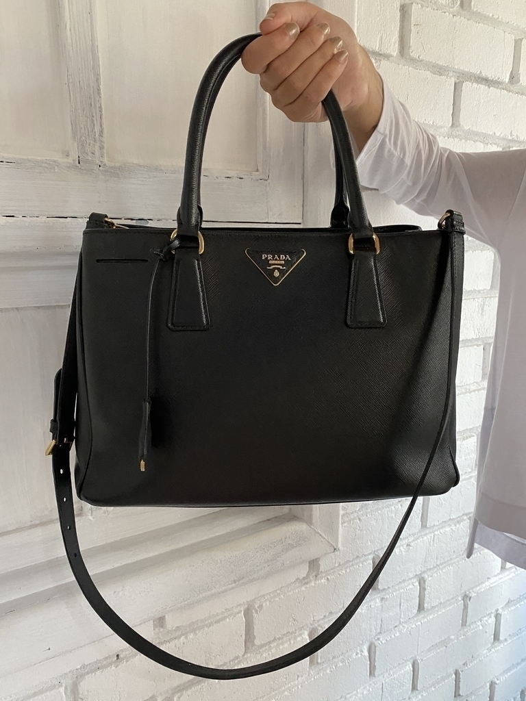 prada top handle bolsas