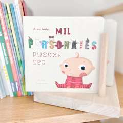 A MI LADO, MIL PERSONAJES PUEDES SER
