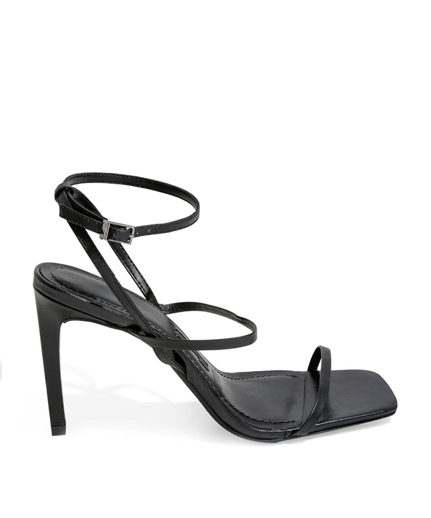 Peep Toe Couro Preto Salto Fino - Santa Lolla