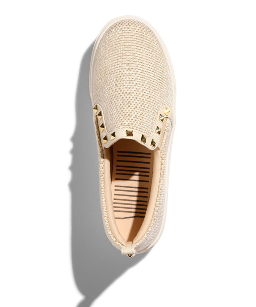 Slip On Santa Lolla Fendi Spikes Sola Baixa | Urbanna Slip On Santa Lolla Fendi Spikes Sola Baixa | Urbanna