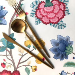 Set de Cubiertos Dorados - comprar online